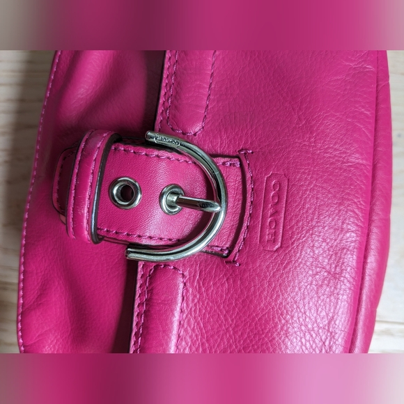 Coach leather camera bag - Picture 5 of 16